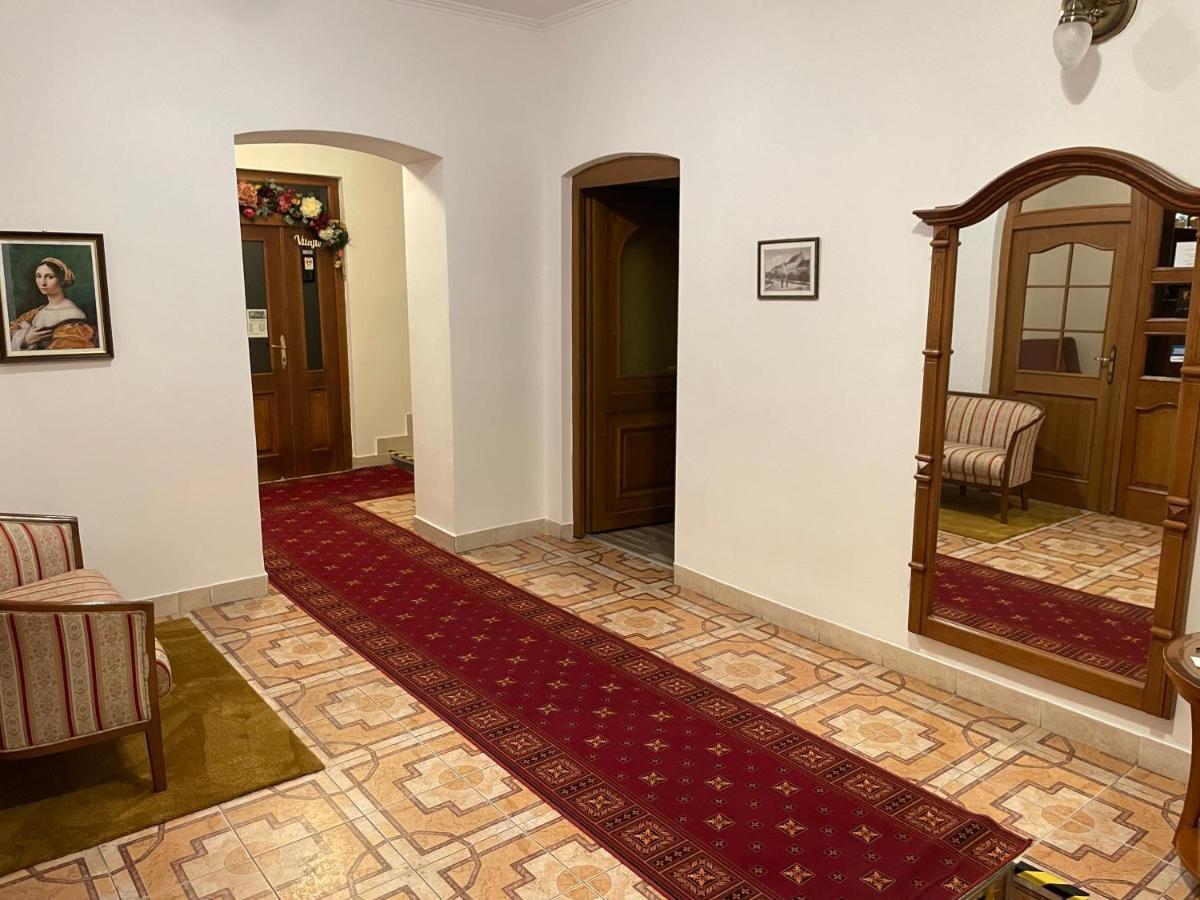 Hotel Majovey Zsolna Kültér fotó