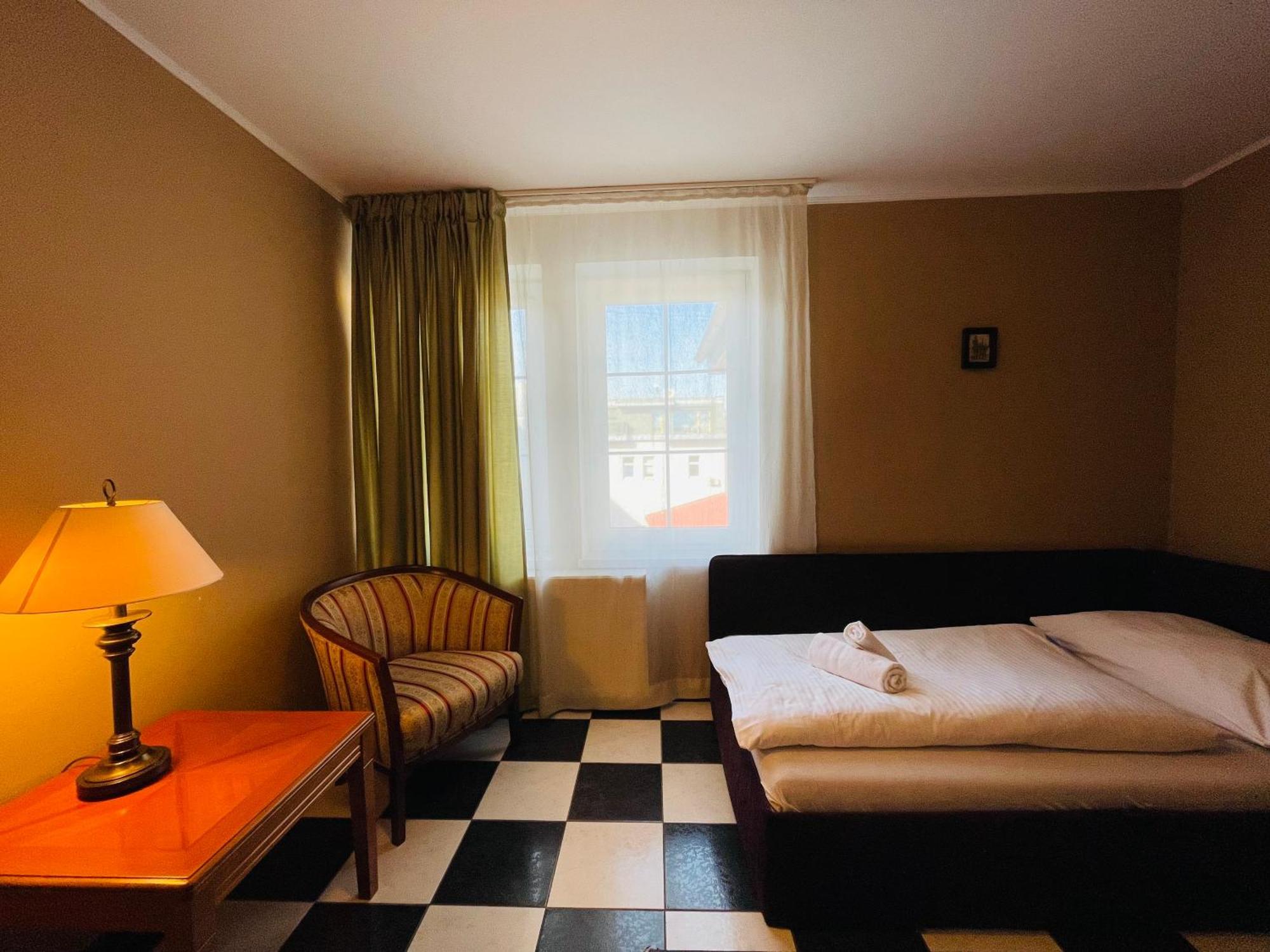 Hotel Majovey Zsolna Kültér fotó